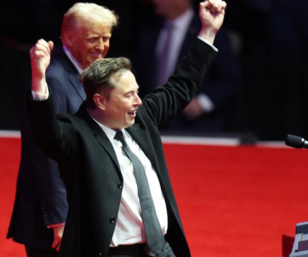 Elon Musk Exits DOGE: A Heroic Legacy or Controversial Move? Elon Musk legacy, cryptocurrency leadership, digital asset innovation