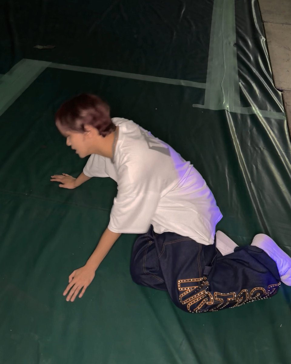 HAECHAN's "I'm Okay": A Must-See Moment in NCT127's Journey
Explore NCT127 NEOCITY THE MOMENTUM in Tokyo! — NCT concert experience, Tokyo K-pop events, Haechan fan merchandise, NCT 2025 tour dates, K-pop live performances