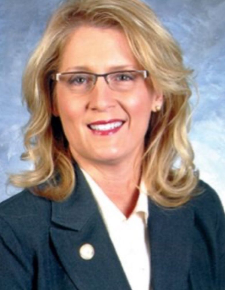 Kentucky Senator Shocks All: "Democrats Left Me Behind!" Kentucky political shift, party affiliation change, Republican Party support