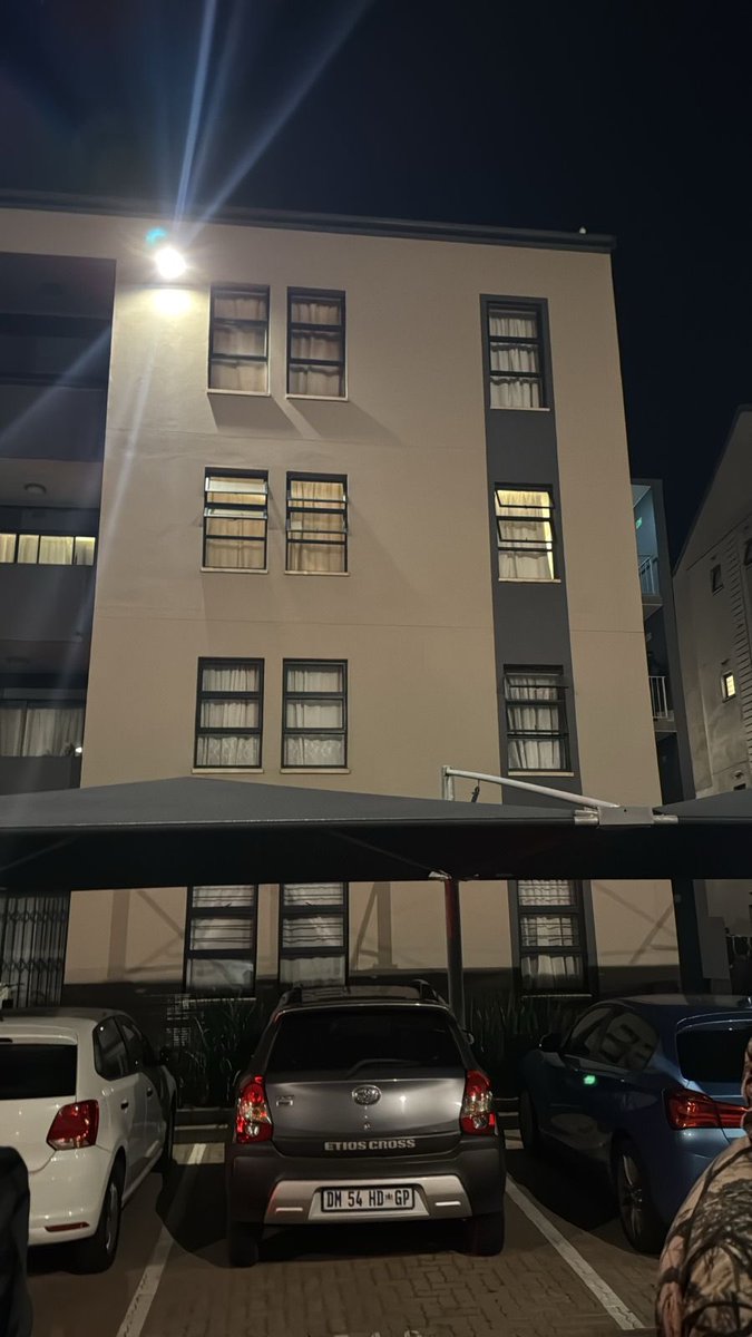 "Police Shoot Dead Key Suspect in Shocking Olorato Mongale Case!" Olorato Mongale shooting incident, police pursuit tactics, Amanzimtoti crime news