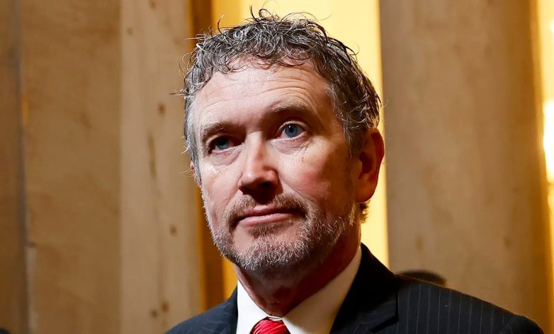 "Republican Rep. Massie Sparks Outrage: Cut Israel Aid Now!" U.S. foreign policy, Gaza humanitarian crisis, military aid debate