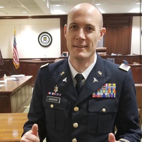 🚨 Unvaccinated Army Officer Pardoned by Trump for COVID Rule Defiance unvaccinated Army officer, COVID rules defiance, presidential pardon