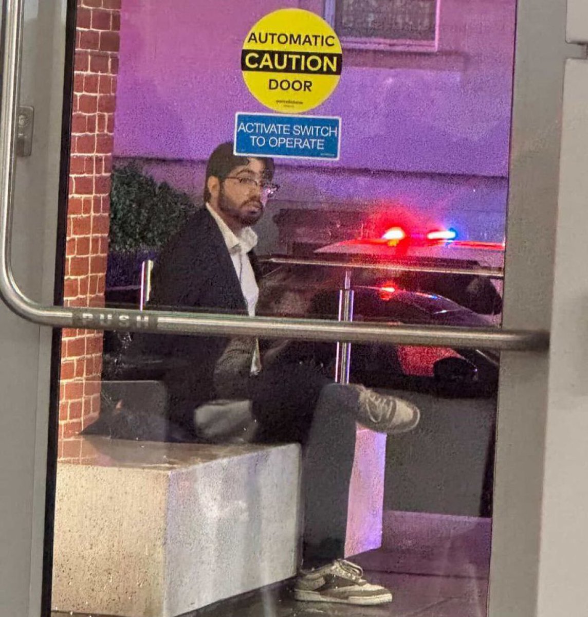 Washington Attack: Shooter's Shocking Confession and Calm Surrender — Washington attack investigation, Israeli embassy security breach, shooter confession details, calm suspect behavior, embassy staff safety concerns