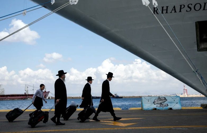 "30,000 Israelis Escape to Cyprus Amid Escalating Iran Conflict!" Israeli refugee crisis, Iranian military threats, Cyprus evacuation operations