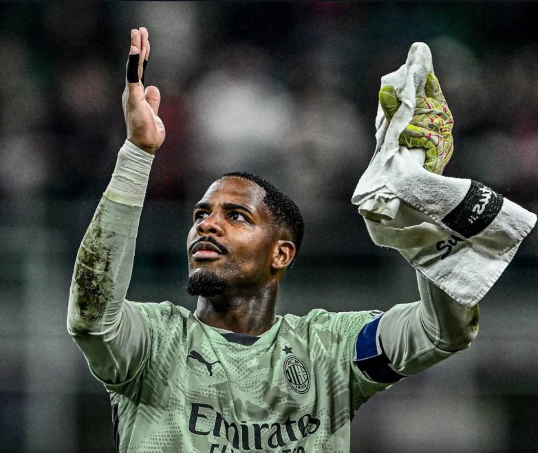 Chelsea's Shocking Bid: AC Milan's Star Keeper on the Brink! Chelsea transfer news, Mike Maignan potential move, AC Milan goalkeeper sale
