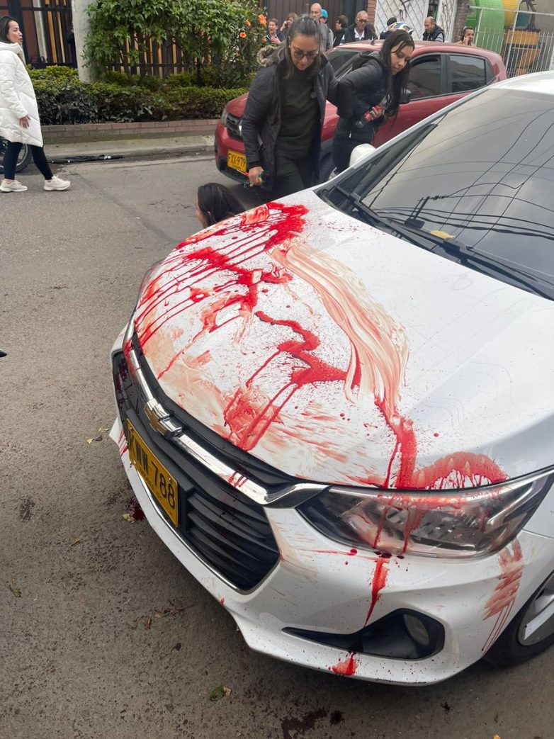 Colombian Senator Shot in Head: Election Race Takes Shocking Turn! Colombian political violence, presidential election Colombia 2025, right-wing candidates in Colombia