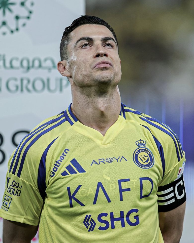 Cristiano Ronaldo Shocks Fans: Al Nassr Deal Seals Controversial Future! Cristiano Ronaldo Al Nassr future, Ronaldo new contract announcement, Saudi Arabia football news