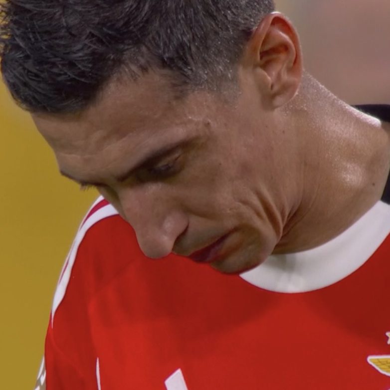 Di Maria's Shocking Return: Is European Glory Now Over? ❤️🩹 Ángel Di Maria farewell, Rosario Central signing news, European football legend retirement