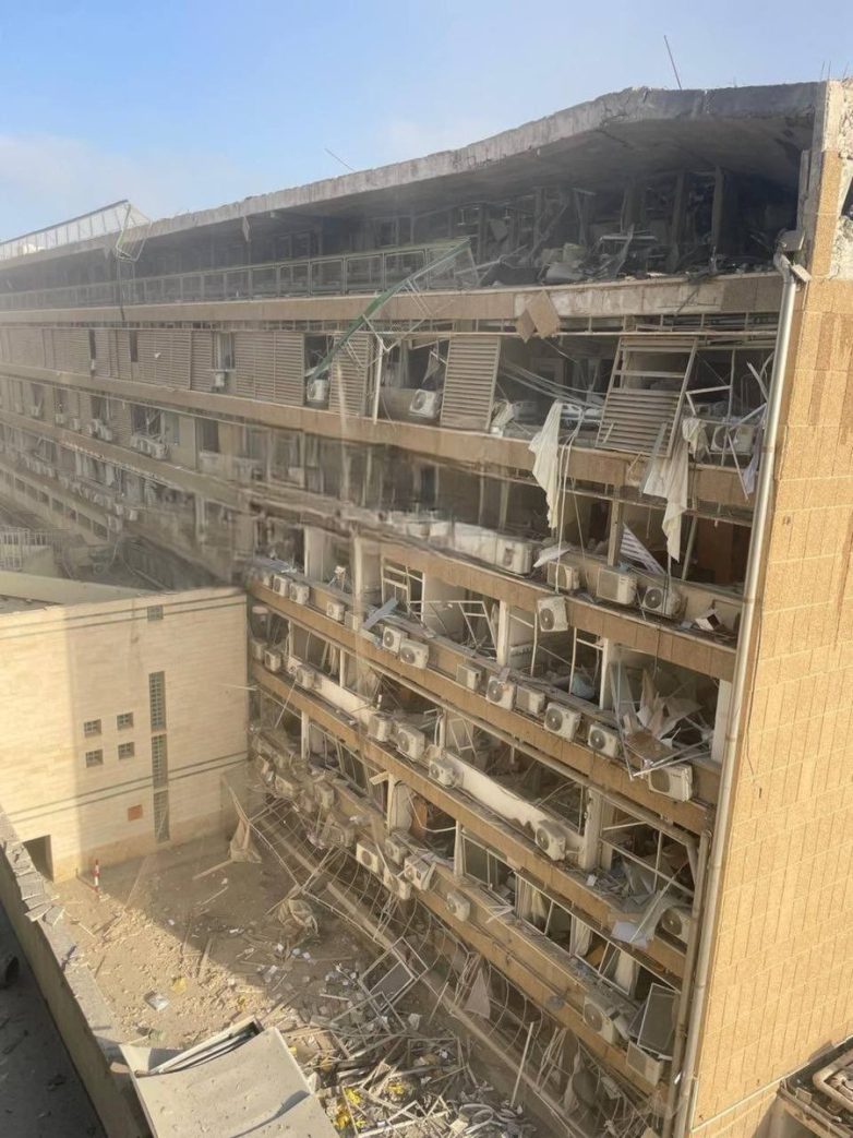 Iranian Missiles Strike Major Israeli Hospital: Chaos Unleashed! Soroka Medical Center attack, Iranian missile impact on healthcare, southern Israel hospital crisis