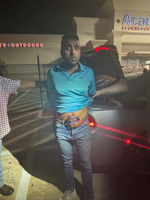 "Loaded Gun in Pants: Iranian Student's Shocking Arrest Sparks Outrage" international student visa issues, firearm possession laws in the US, Iranian nationals in America