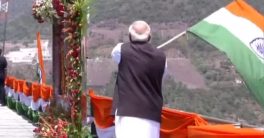 "PM Modi's Tiranga Wave: Shockwaves from Chenab Bridge Inauguration!"  Tiranga waving ceremony, highest railway bridge, Jammu Kashmir connectivity