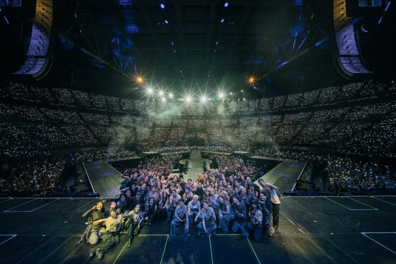 "SB19 Shatters Records: Fans Left Speechless at Epic Tour Kickoff!" P-pop concert success, SB19 world tour highlights, A'TIN fan appreciation