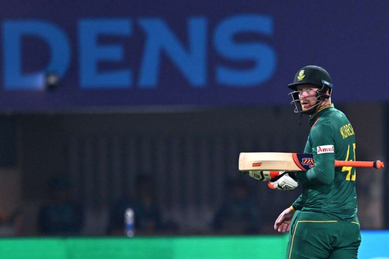 "Shockwaves as Heinrich Klaasen Announces Sudden Retirement!" Heinrich Klaasen retirement news, South African cricket legends, impact on international cricket