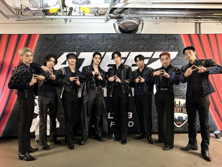 ATEEZ 2025 Tour: Are They Really Ready to Conquer New York? ATEEZ concert experience, K-pop world tour highlights, New York live performances