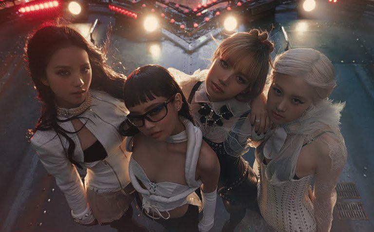 BLACKPINK Shatters Records: Outpaces BTS with Epic #1 Hits! BLACKPINK chart achievements, global Spotify records, K-pop group milestones