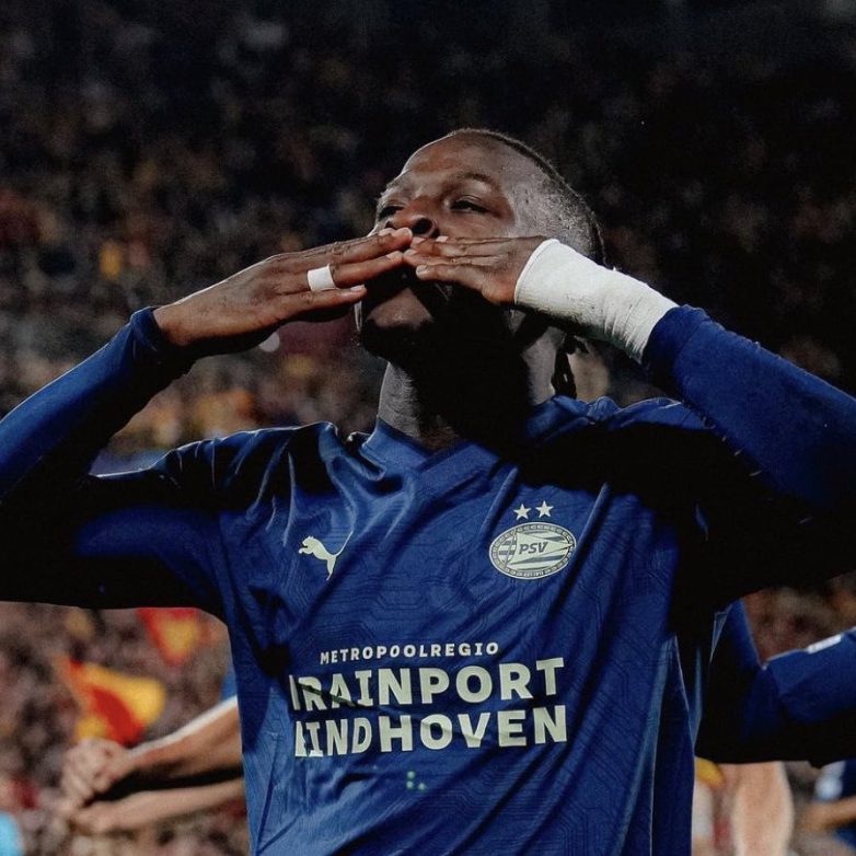 Bayer Leverkusen's Bold Move: Bakayoko Over Garnacho Shocks Fans! Johan Bakayoko transfer news, Bayer Leverkusen winger target, Erik ten Hag squad updates