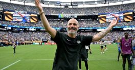 "Enzo Maresca's Bold Chelsea Journey: Triumph or Ticking Time Bomb?"  Chelsea managerial success, Enzo Maresca achievements, FIFA Club World Cup 2025
