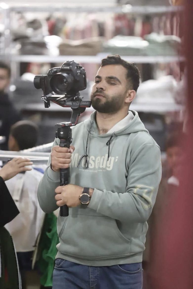 Israeli Airstrike Claims Life of Journalist: Outrage Erupts Globally Gaza airstrike news, photojournalist fatalities, conflict reporting ethics