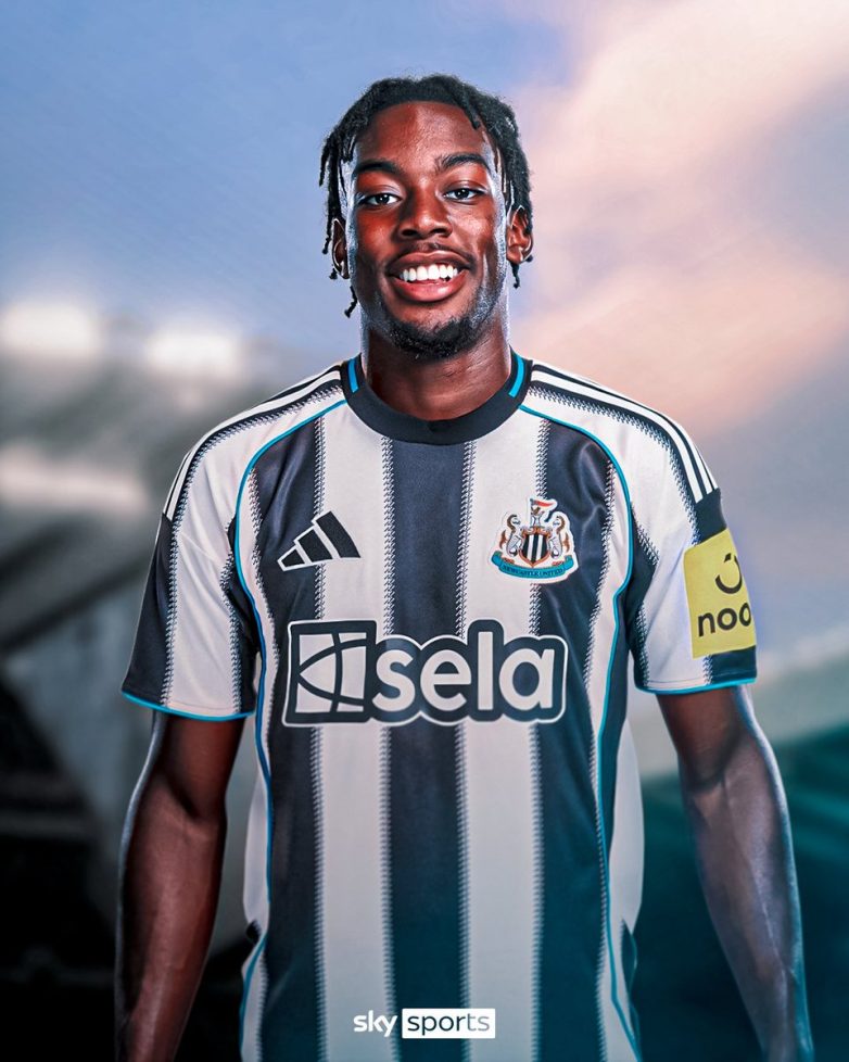 Newcastle's Shocking Move: Elanga's Transfer Sparks Major Debate!  Newcastle United transfer news, Anthony Elanga career highlights, Nottingham Forest player updates