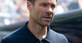 Real Madrid Shocks Fans: Xabi Alonso Given Full Player Freedom!  Real Madrid coaching freedom, Xabi Alonso player selection, football management autonomy