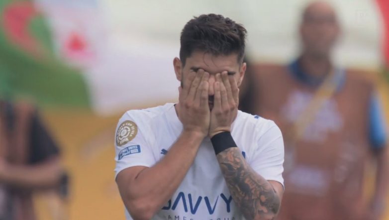 "Ruben Neves and Cancelo: Heart-Wrenching Moments Before Kickoff!" football emotions, player friendships, pre-match feelings