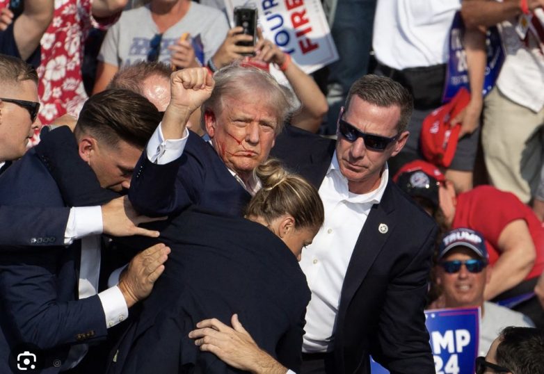 Trump Bans Key Agent Over Butler Controversy at Christmas Party! Trump Secret Service controversy, Mar-a-Lago Christmas Party news, Secret Service agent exclusion