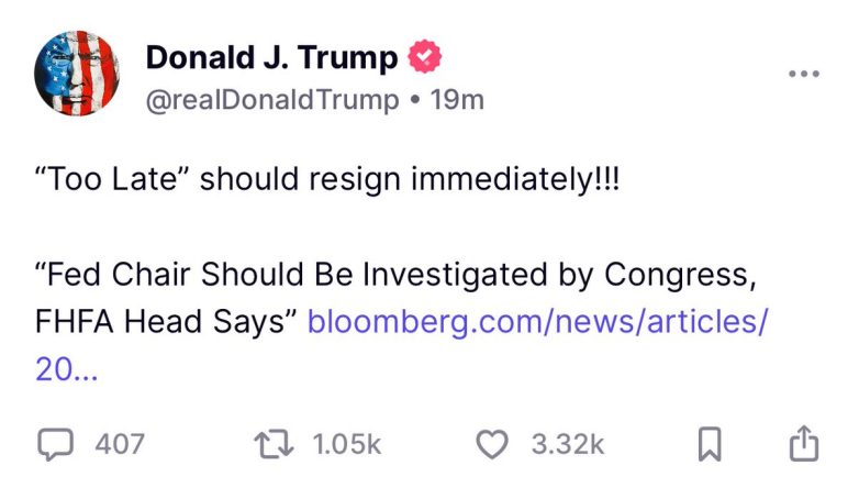 Trump Demands Fed Chair Powell Resign: Economic Chaos Ahead?  Trump calls for resignation, Federal Reserve leadership crisis, economic policy controversy