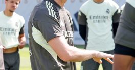 Xabi Alonso Demands New Centre-Back After Shocking World Cup Fails!  centre-back transfer targets, coaching strategies in football, Club World Cup performance analysis